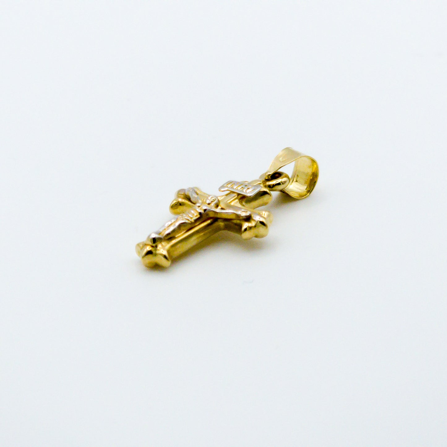 14ct Gold Crucifix Pendant