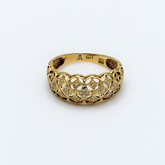 14ct Yellow Gold Ring With Natural Diamonds