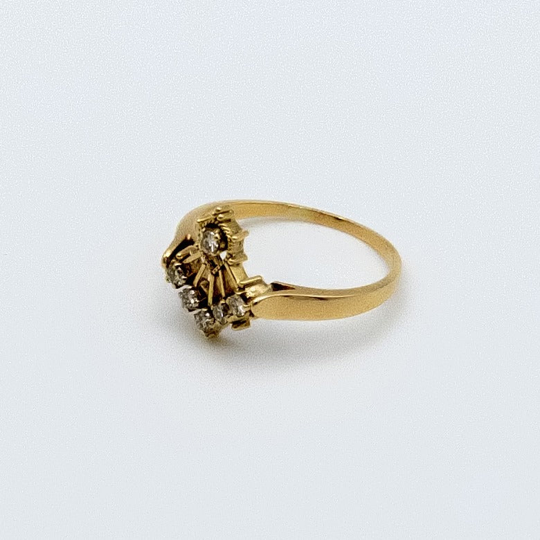 18ct Yellow Gold Ring With Certified Natural Diamonds