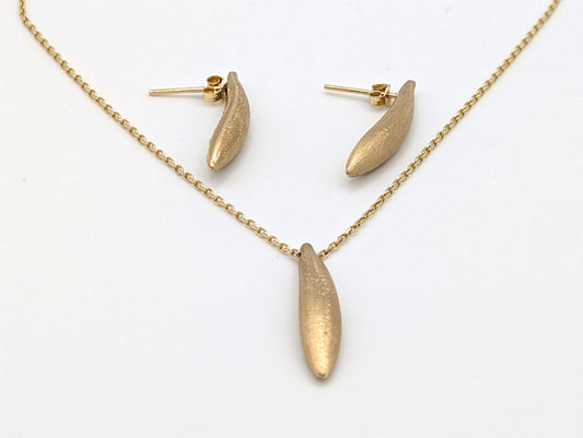 14ct Yellow Gold Ladies Earrings And Necklace Set