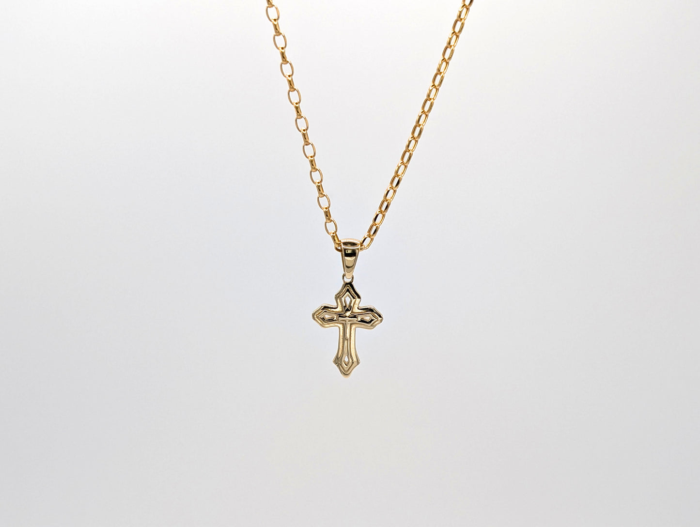 14ct Yellow Gold Crucifix Pendant Necklace