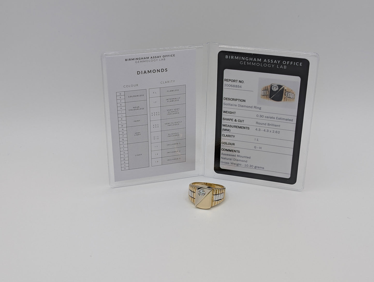 14ct Yellow Gold Natural Diamond Signet Ring